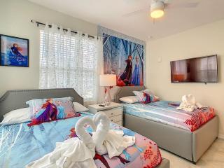 Comfy Lakeview 3BR with 2 Clubhouses & Waterpark - Kissimmee - 7