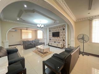 Rose Villa - Spintex - 4