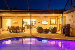 NEW! House of Palms! Private Pool Home! Short Drive to AMI - Bradenton - 7