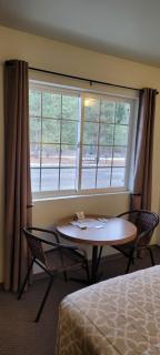 White Willow Motel - Fruitland - 4