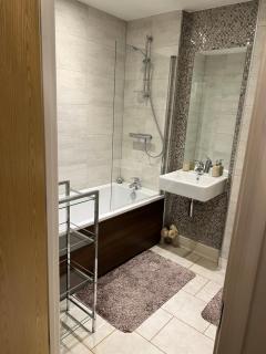 Love a staycation 2 bed apartment - Maidenhead - 1