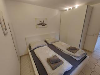 Romantic apartment with big terrace and garden view - 2