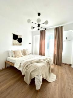 Urban Parkside Retreat Cozy 2-Bed Ap by Metro - Bucharest - 9