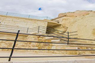 Junior Ottoman Cave - 8