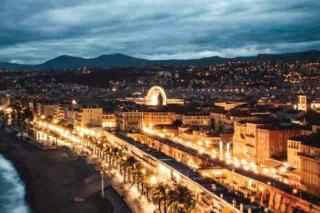 CENTRE VILLE-GRAND APPARTEMENT DE 50 M2 - COSY AVEC TERRASSE -Wifi - 4