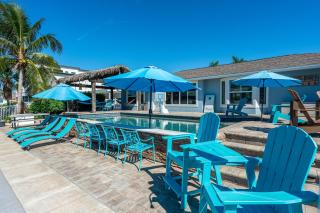 Royal Palm Paradise! Waterfront, Private Pool & Hot Tub, Boat Dock! - Bradenton - 5