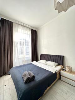 ROMANTIC Apartments-near Opera House 5/8 - Lviv - 9
