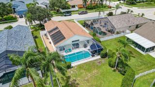 Turtle Bay Cottage! Cozy home with private pool! Water view! - Bradenton - 5