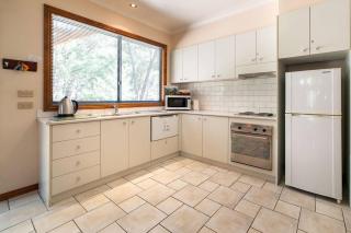 School House Villa - Halls Gap - 6