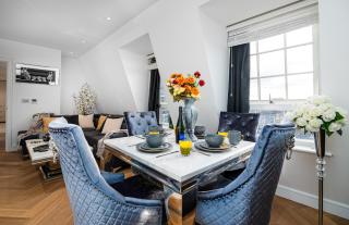 Stunning 1-Bedroom Penthouse in Marble Arch 72 - Londra - 5