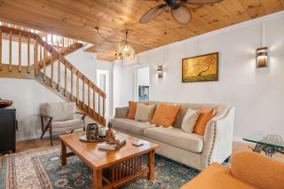 Villa Bella! Amazing pool home with cabana just minutes from downtown! - Bradenton - 1