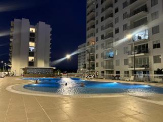 Aqualina Orange Girardot, décimo piso - Girardot - 4