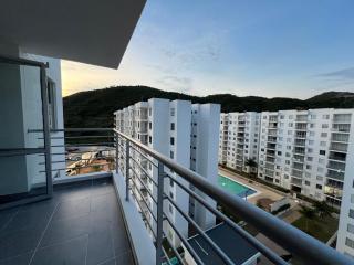 Aqualina Orange Girardot, décimo piso - 2