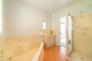 Pinnacle Retreat - Halls Gap - 4