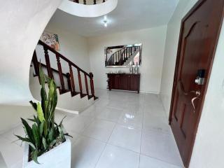 Casa Amplia con Piscina - 6