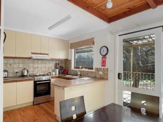 Banksia Cottage - Halls Gap - 3