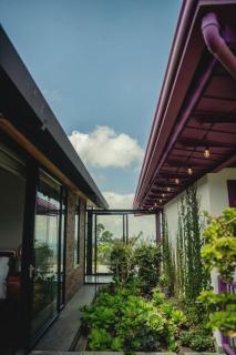 La Casa en las Nubes - 1