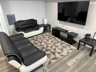 The Classy Suite - 2BR with Free Parking - Paterson - 1