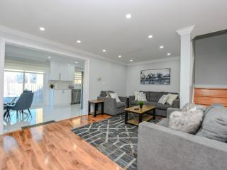 Elegant Home in Mississauga - Mississauga - 0