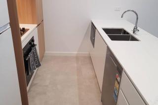 Near New Spacious Apt w Mountain Views! - 5