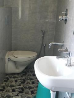 Hotel Bhargav (Ishan Arcade) - Guwahati - 4