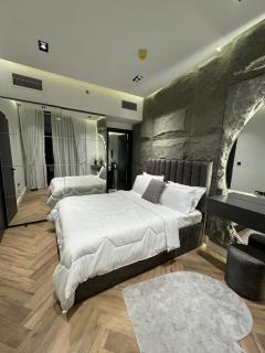 Luxury 1bedrom Binghatti Avenue - Dubai - 9
