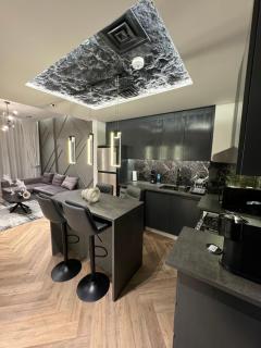 Luxury 1bedrom Binghatti Avenue - Dubai - 5