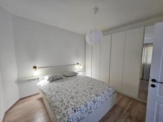 Apartment UNA - Murter - 2