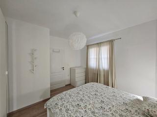 Apartment UNA - Murter - 1
