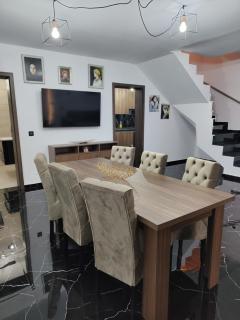Black&White House - Ocna Mureş - 3