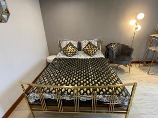 Golden Tours - Studio moderne - Tours - 2