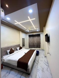 Hotel dhruv ji - 5