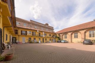 Casa FLO', Next to the Reggia with Car Park - 8