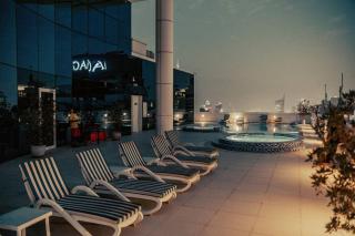 Luxury 3 Bedroom Sub Penthouse With Rooftop Pool - Dubai - 3
