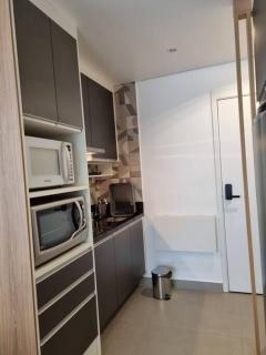 Studio mobiliado, com garagem, 50m metrô Brooklin, próximo shopping Morumbi em SP - São Paulo - 3