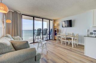 0705 Palms That Sway by Atlantic Towers - Carolina Beach - 0