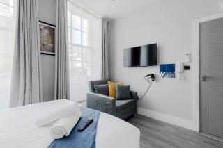 London Central Studios - London - 5
