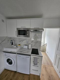 Nice and Cosy One Bed Flat - Carshalton - 9