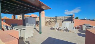 Homes of Spain, Apartamentos Paraíso, Ed Palmerston, Atico O, Suite con Piscina Privada en solárium, vistas al mar, a 50 m de la playa, WIFI - 7