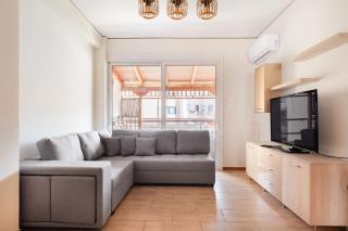 Budget Stay in Athens next to Metro Station by AthenianKeys - Atene - 2