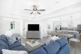 Hidden Gem! 3br/25ba Home/Pool/Near Beach/Slps 10 - Orange Beach - 0