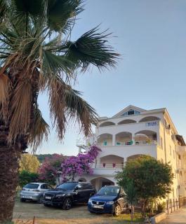 Helena Apartments - Ulcinj - 0