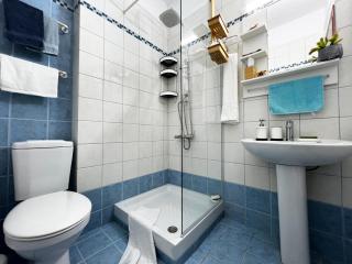 Casa Portokali Chalkidiki - Modern Comfort with Authentic Greek Charm - Nea Potidaea - 3