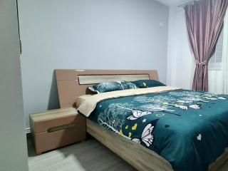 Cozy Apartment Central II - 1
