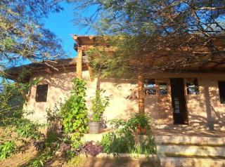 Hermosa casa amplia y luminosa - 1