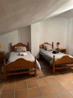 Chalet adosado en la playa de El Perellonet con piscina, pista tenis - 1