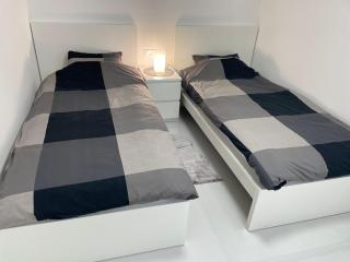 Apartment White Zagreb - private parking&garage - 3
