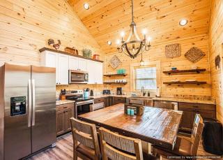 Art's Bungalow-wooded seclusion 1 mi to Deep Creek and Bryson City - Bryson City - 4