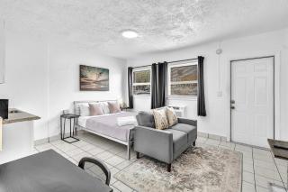 Executive Studio Hollywood Blvd & Near Beach - Hollywood - 9