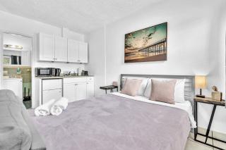 Executive Studio Hollywood Blvd & Near Beach - Hollywood - 1